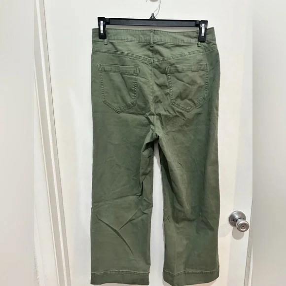 Old Navy High Rise Olive Chinos for Women - Picture 2 of 5